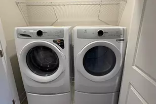 330 Birdie Ct, Pikesville, MD 21208 - Photo 9