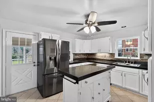 2301 Ellen Ave, Parkville, MD 21234 - Photo 9