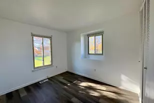 8 King Henry Cir, Baltimore, MD 21237 - Photo 9