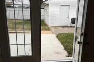 2407 Saratoga, Baltimore, MD 21227 - Photo 23