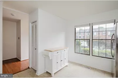 27 Faraday Drive, Lutherville Timonium, MD 21093 - Photo 9