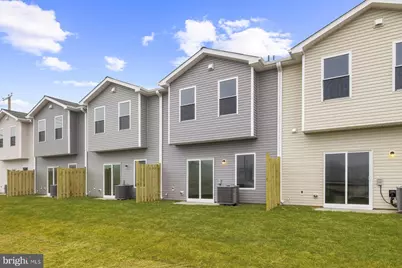 8128 Bartholomew Court, Baltimore, MD 21206 - Photo 3