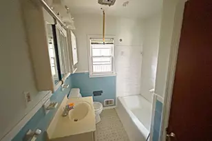 323 3rd Ave, Baltimore, MD 21227 - Photo 19