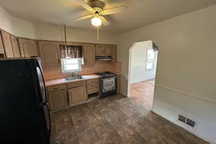 323 3rd Ave, Baltimore, MD 21227 - Photo 11