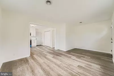 2542 Sycamore Avenue, Baltimore, MD 21219 - Photo 7