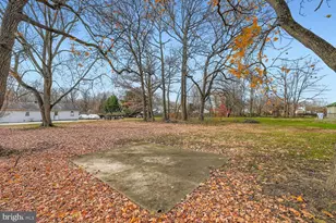 2542 Sycamore Ave, Baltimore, MD 21219 - Photo 25