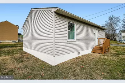 2542 Sycamore Avenue, Baltimore, MD 21219 - Photo 27