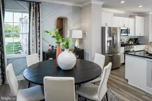 1812 Oxbow Rd, Baltimore, MD 21244 - Photo 3