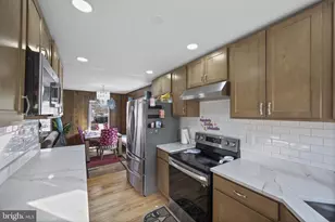 7715 Old Battle Grove Rd, Dundalk, MD 21222 - Photo 9