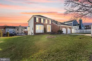 9727 Denrob Ct, Parkville, MD 21234 - Photo 3