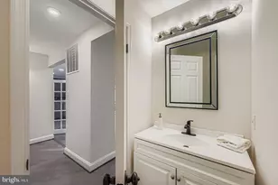 2 Houndstooth Ct, Owings Mills, MD 21117 - Photo 17