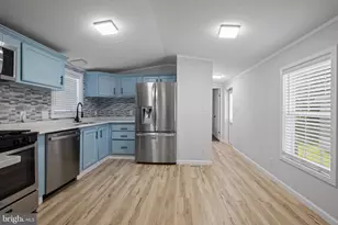 109 Judywood Ln, Essex, MD 21221 - Photo 13