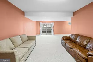 12127 Faulkner Dr, Owings Mills, MD 21117 - Photo 41