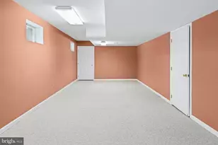 12127 Faulkner Dr, Owings Mills, MD 21117 - Photo 39