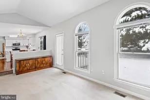 12127 Faulkner Dr, Owings Mills, MD 21117 - Photo 15