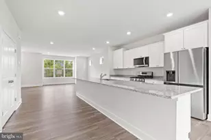 1723 Water Xing Rd, Pikesville, MD 21208 - Photo 9