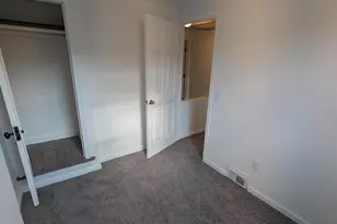 414 Avondale Rd, Dundalk, MD 21222 - Photo 11