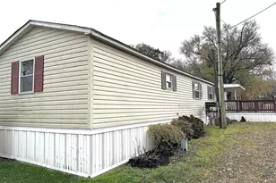 2400 Lincoln Ave, Sparrows Point, MD 21219 - Photo 23