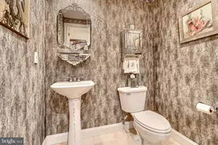 8002 Brynmor Ct, Baltimore, MD 21208 - Photo 37