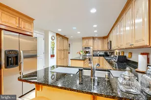 8002 Brynmor Ct, Baltimore, MD 21208 - Photo 25