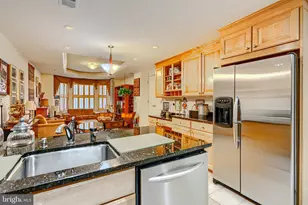 8002 Brynmor Ct, Baltimore, MD 21208 - Photo 27