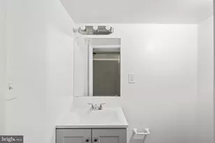 165 Hampshire, Essex, MD 21221 - Photo 29