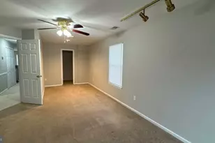 2 Fallen Tree Ct, Baltimore, MD 21227 - Photo 13