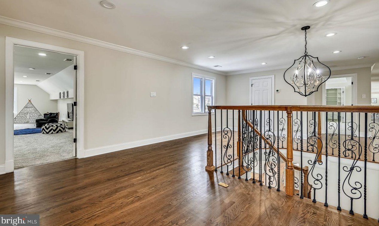 5 Stone Spring Ct, Baltimore MD  21228-5367 exterior