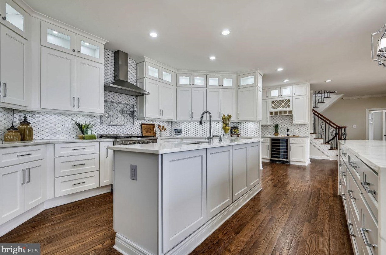 5 Stone Spring Ct, Baltimore MD  21228-5367 exterior