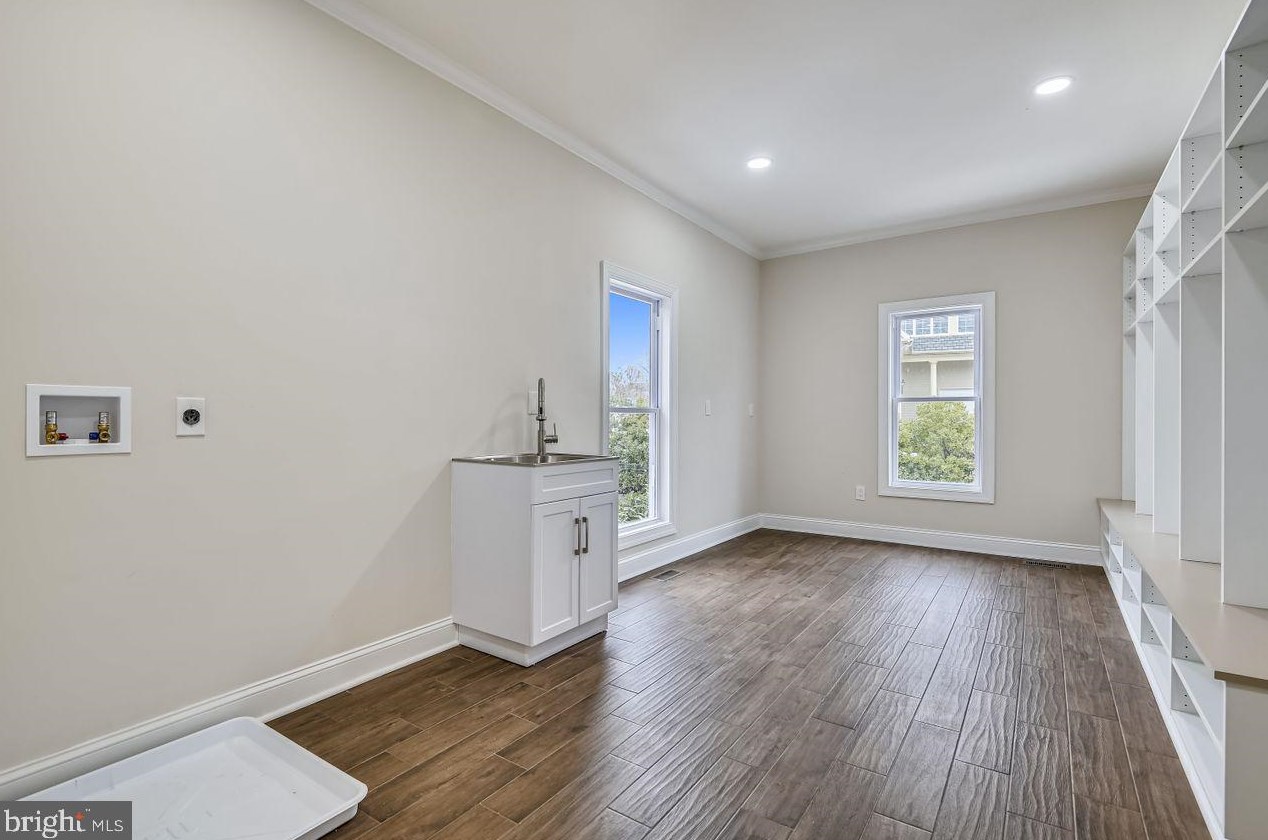 5 Stone Spring Ct, Baltimore MD  21228-5367 exterior
