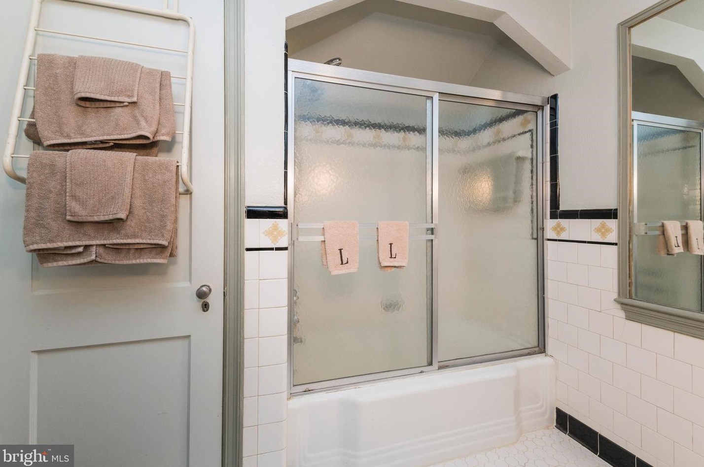 619 Stevenson Ln, Baltimore MD 21286-7606 exterior