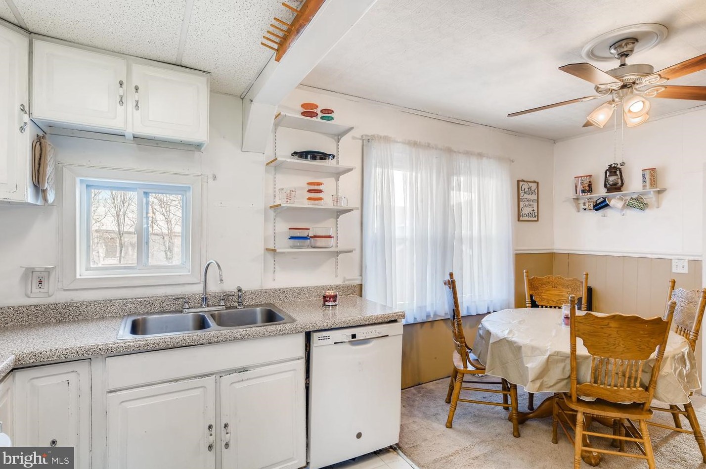 1605 Mt, Baltimore MD  21237-1308 exterior