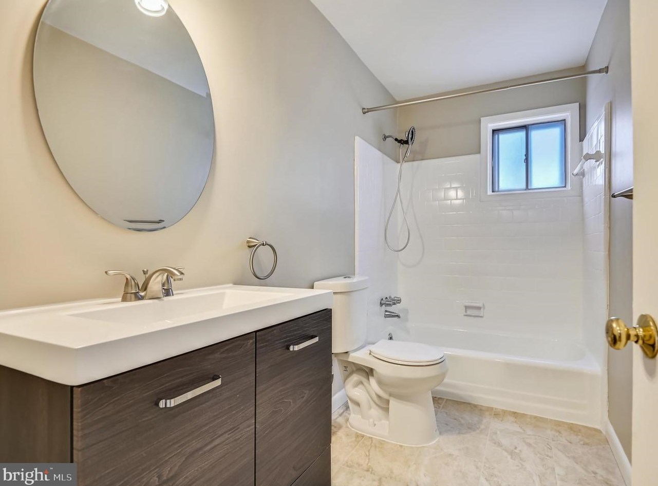 7200 Seymour Pl, Baltimore MD exterior