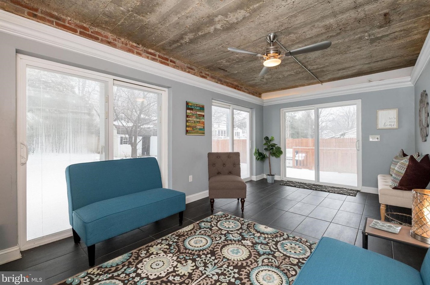 622 Stevenson Ln, Baltimore MD 21286-7601 exterior