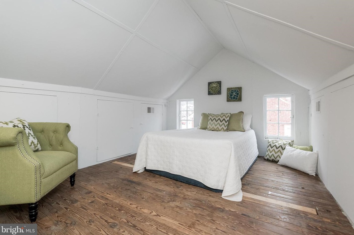 622 Stevenson Ln, Baltimore MD 21286-7601 exterior