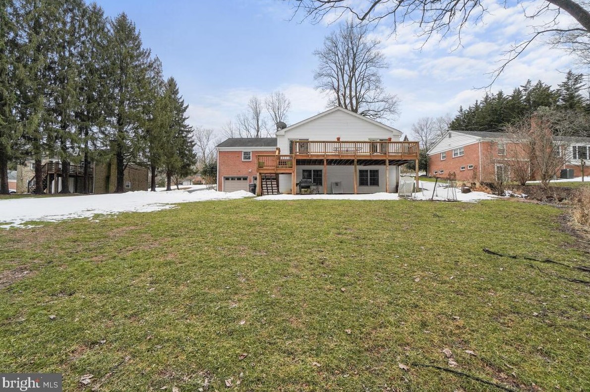 1016 Valewood Rd, Baltimore MD 21286-1653 exterior