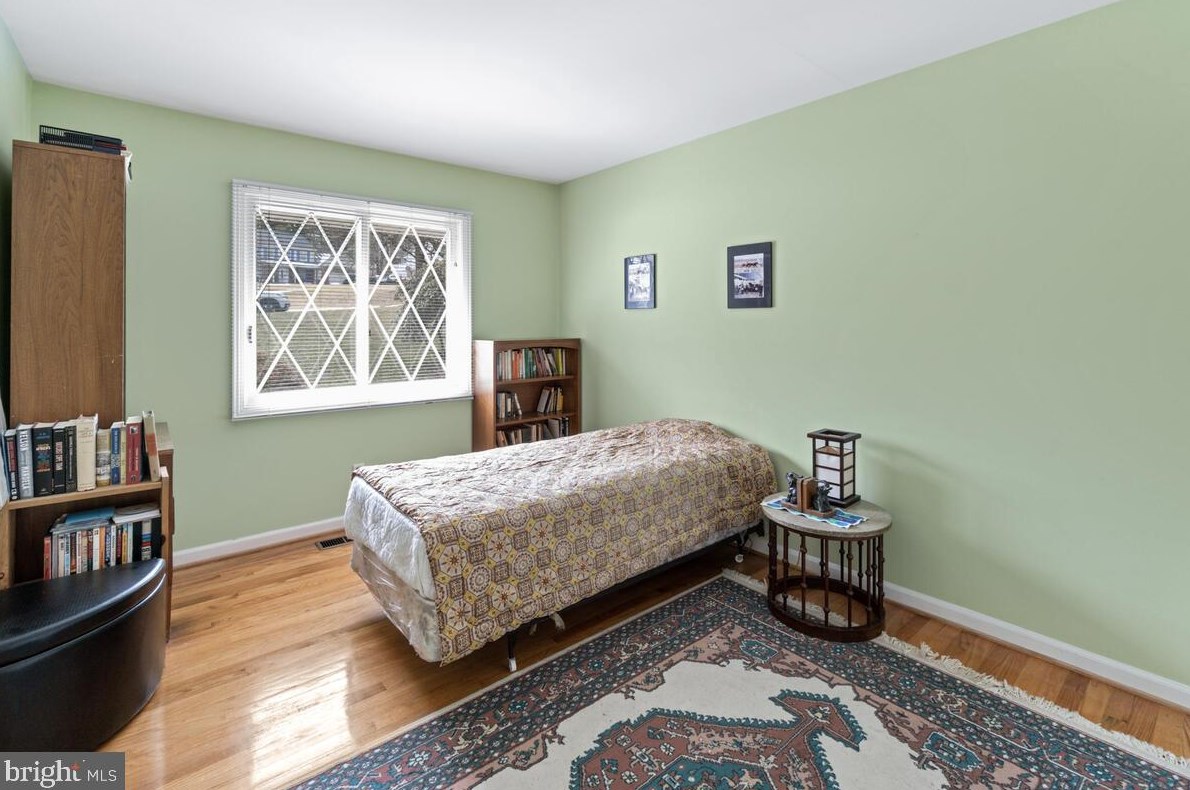 1016 Valewood Rd, Baltimore MD 21286-1653 exterior