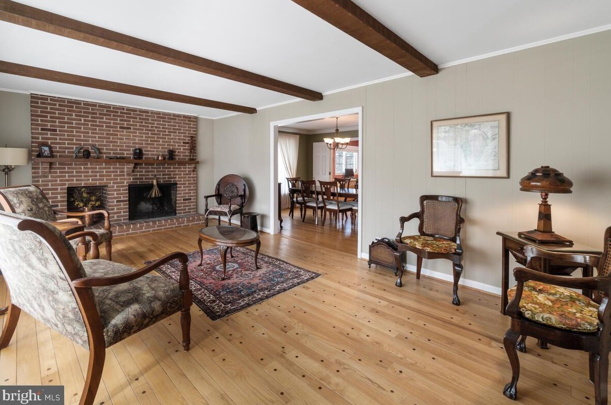 1016 Valewood Rd, Baltimore MD 21286-1653 exterior