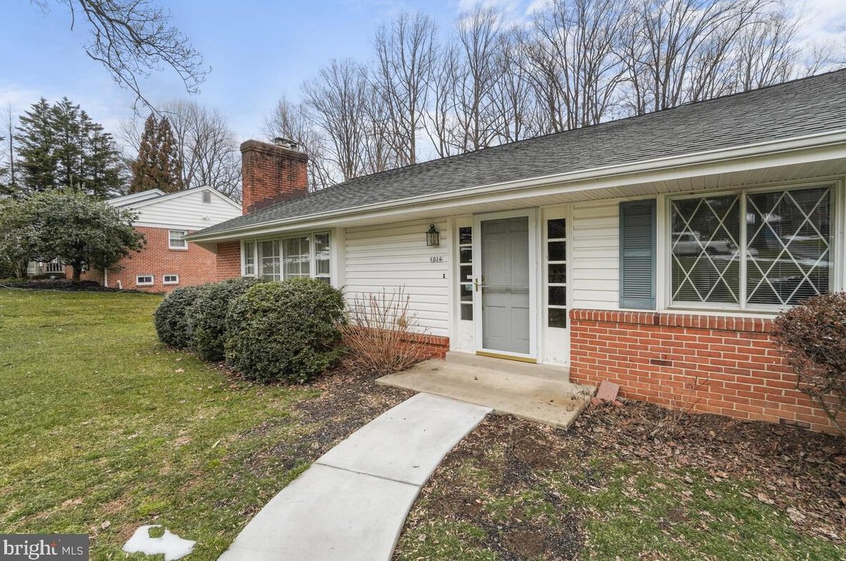 1016 Valewood Rd, Baltimore MD 21286-1653 exterior