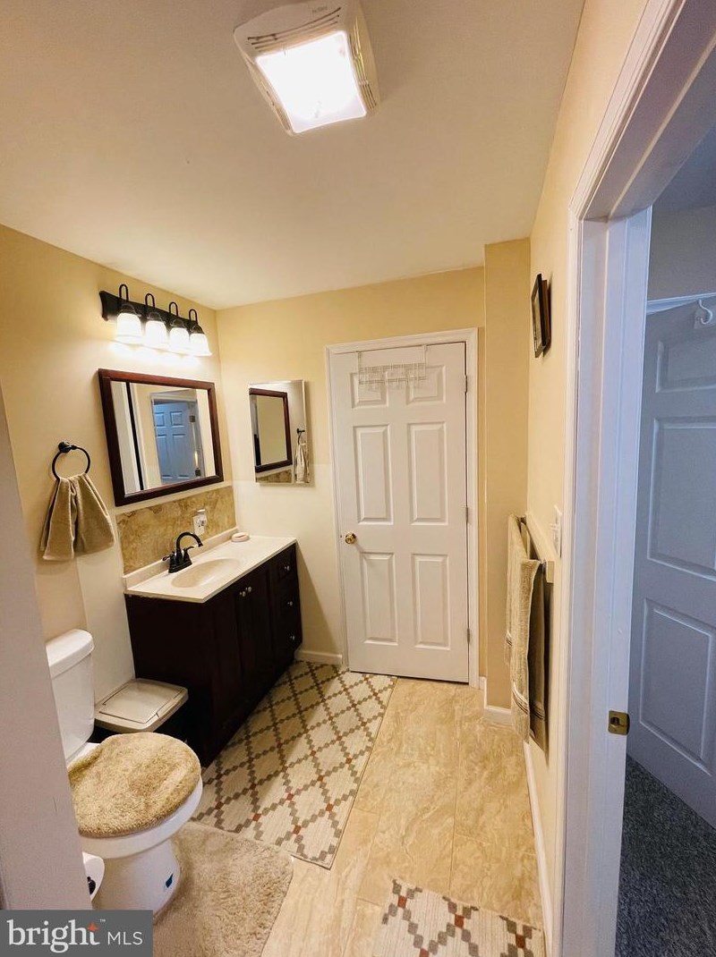 805 Bobby Rd, Baltimore MD  21228-3129 exterior