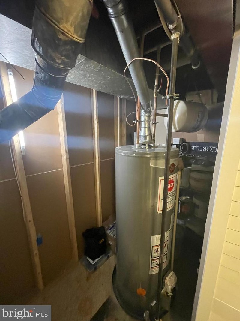 805 Bobby Rd, Baltimore MD  21228-3129 exterior