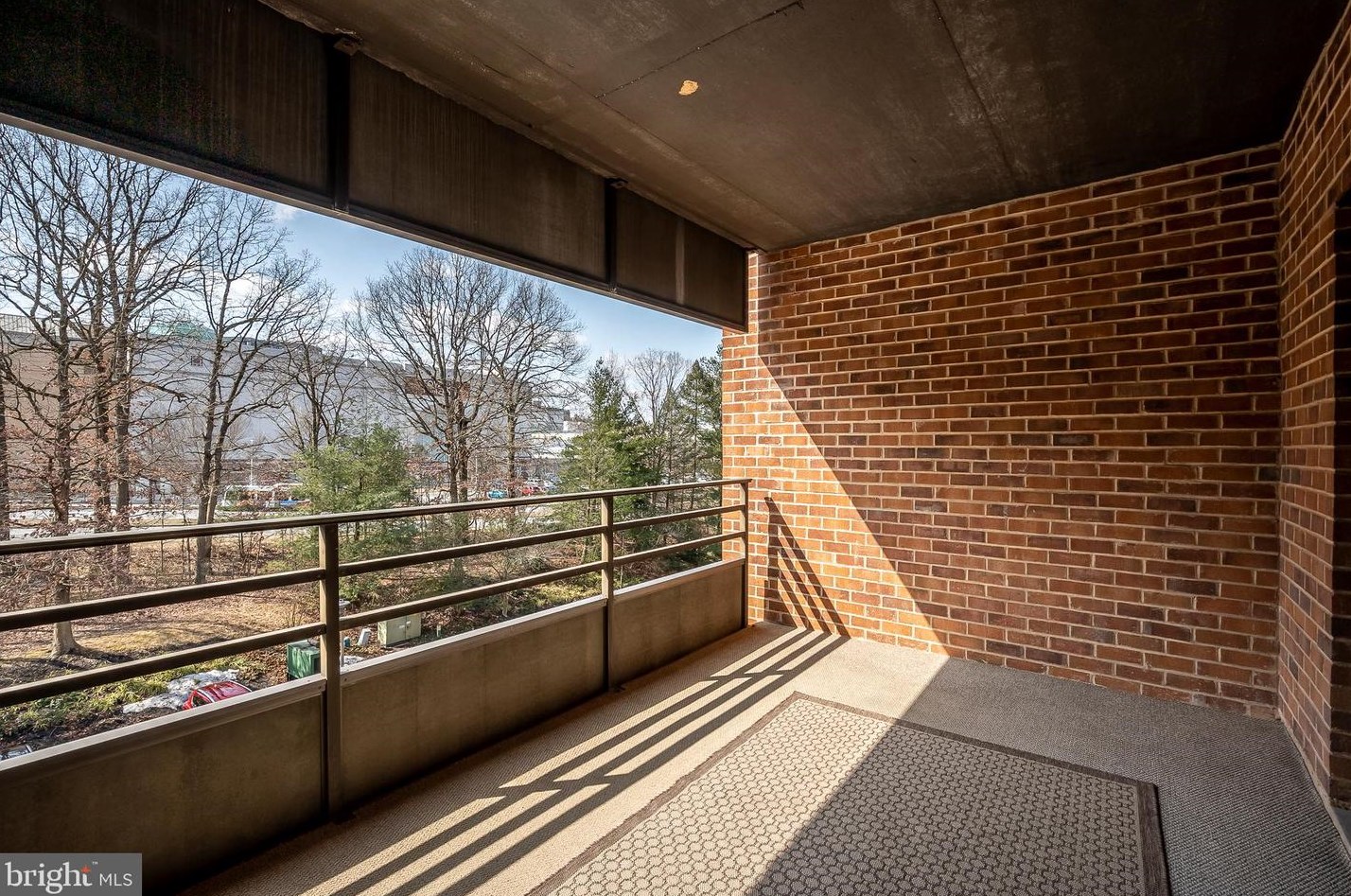 3 Southerly Ct, Baltimore MD  21286-2776 exterior