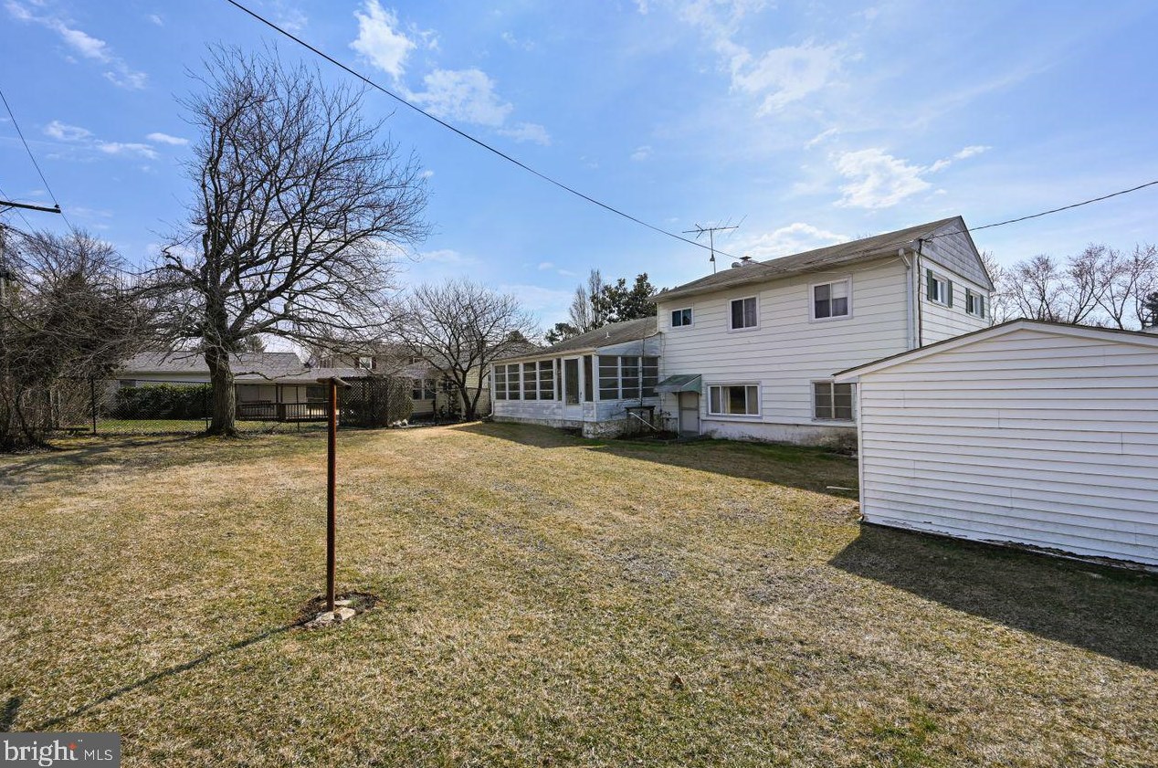 1026 Lakemont Rd, Baltimore MD 21228-1249 exterior