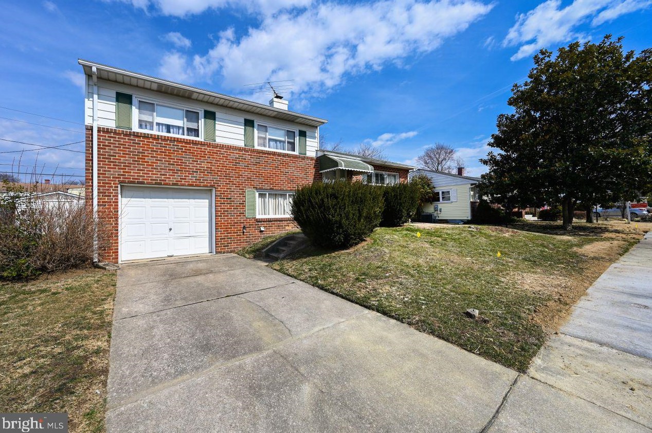 1026 Lakemont Rd, Baltimore MD 21228-1249 exterior