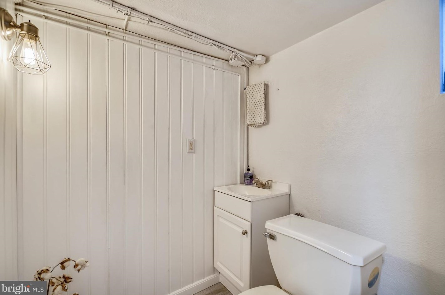 2005 Norhurst Way, Baltimore MD  21228-4108 exterior