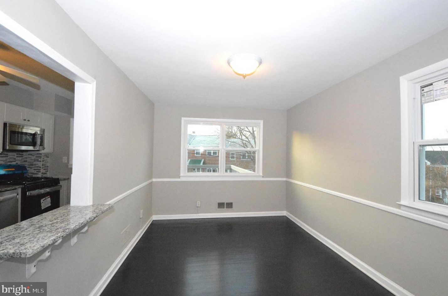 5444 Whitlock Rd, Baltimore MD  21229-1020 exterior