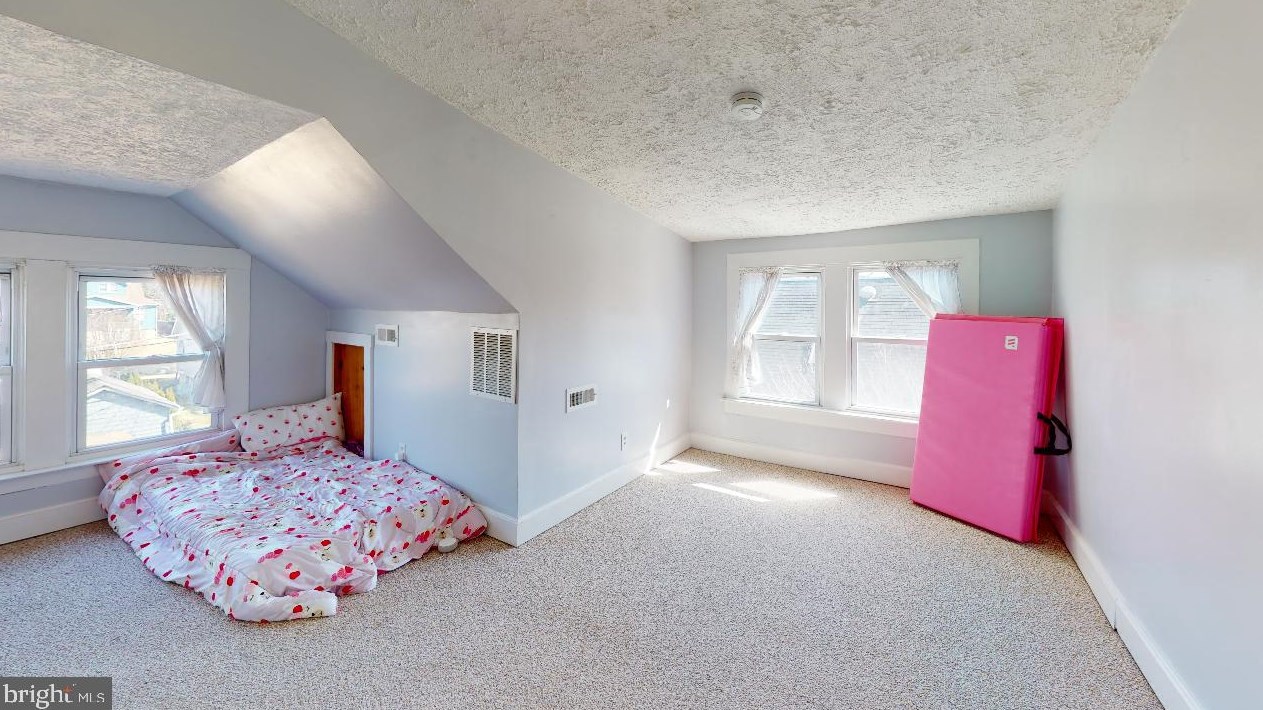 11 Prospect Ave, Baltimore MD  21228-3532 exterior