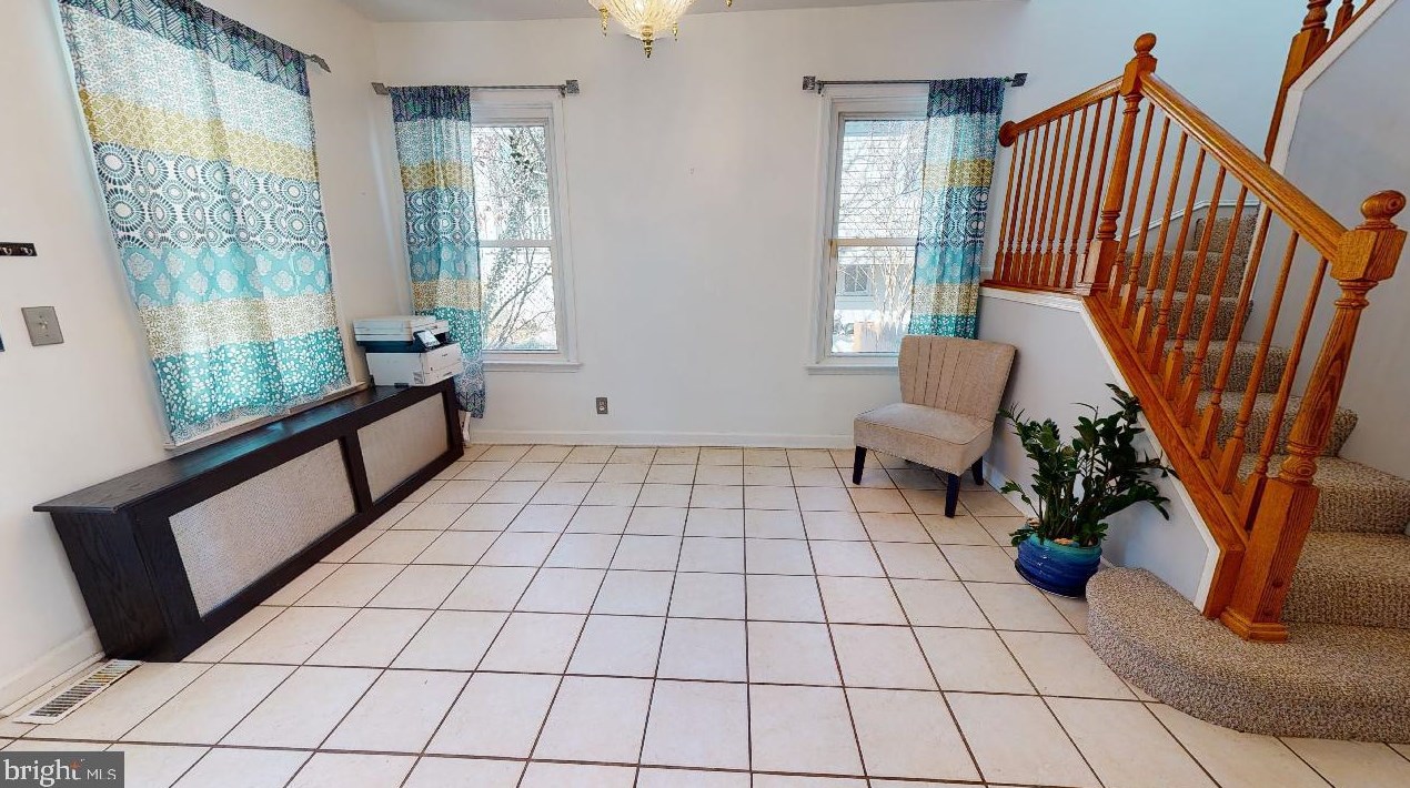 11 Prospect Ave, Baltimore MD  21228-3532 exterior