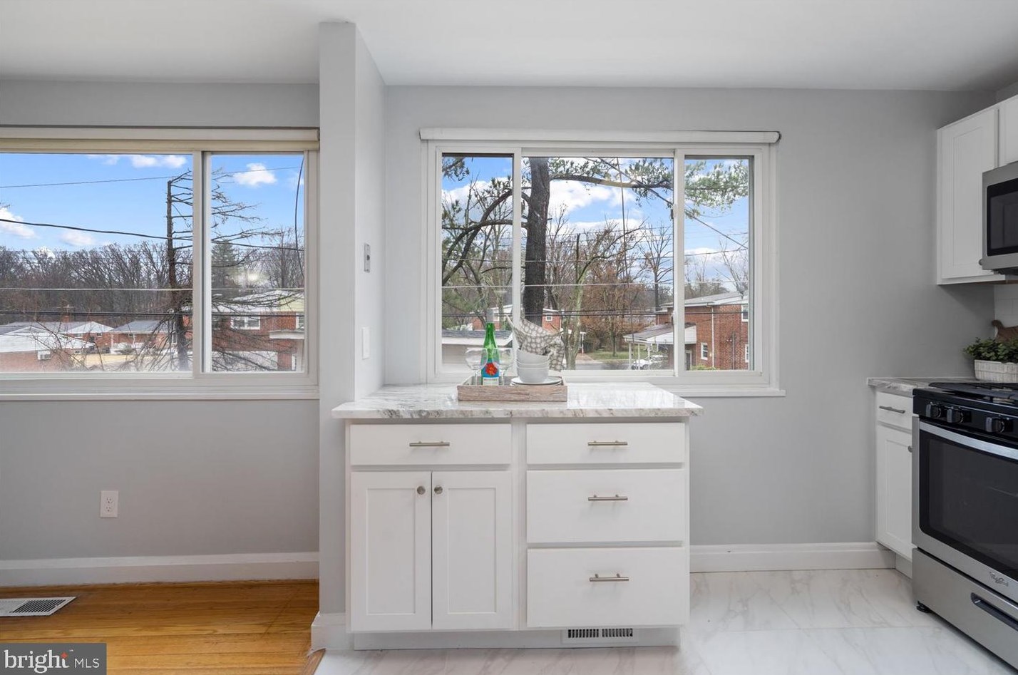 6616 Dalton Dr, Baltimore MD  21207-6440 exterior