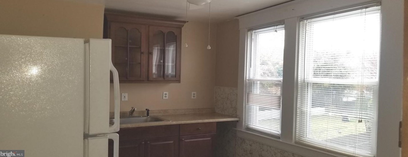 6710 Beech Ave, Baltimore MD  21206-1205 exterior